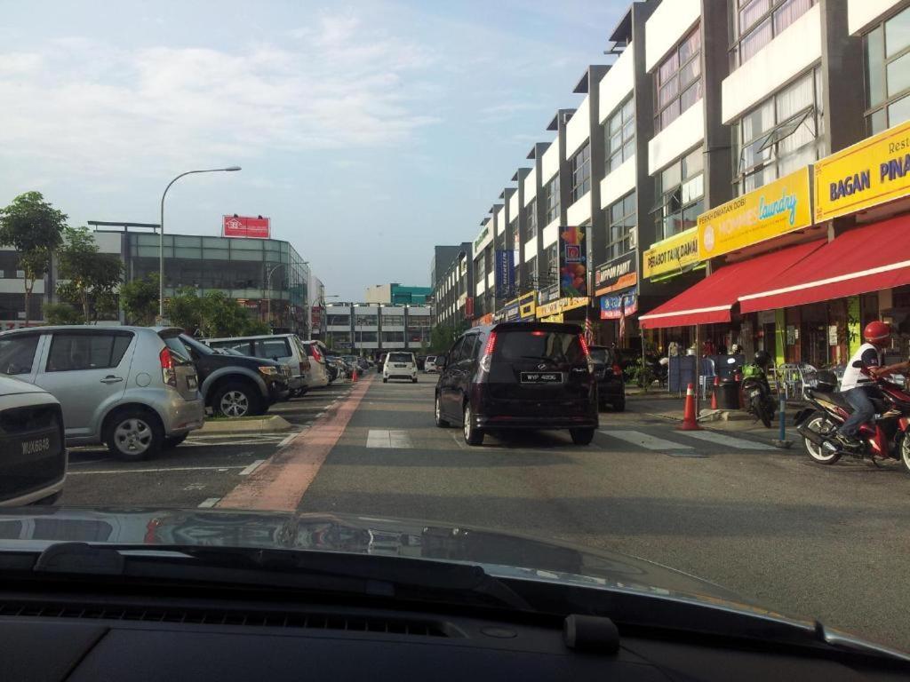 Apartment Mini 6 With Mrt Lrt